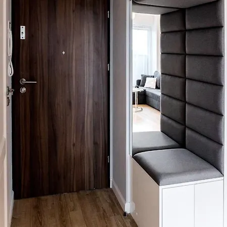 شقة View Apartment-free Parking *